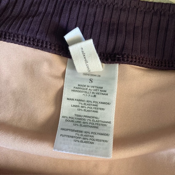 Madewell Ribbed Balconette Bikini Top & Hi-Waist bottoms in True Aubergine (S/M) - Picture 3 of 9